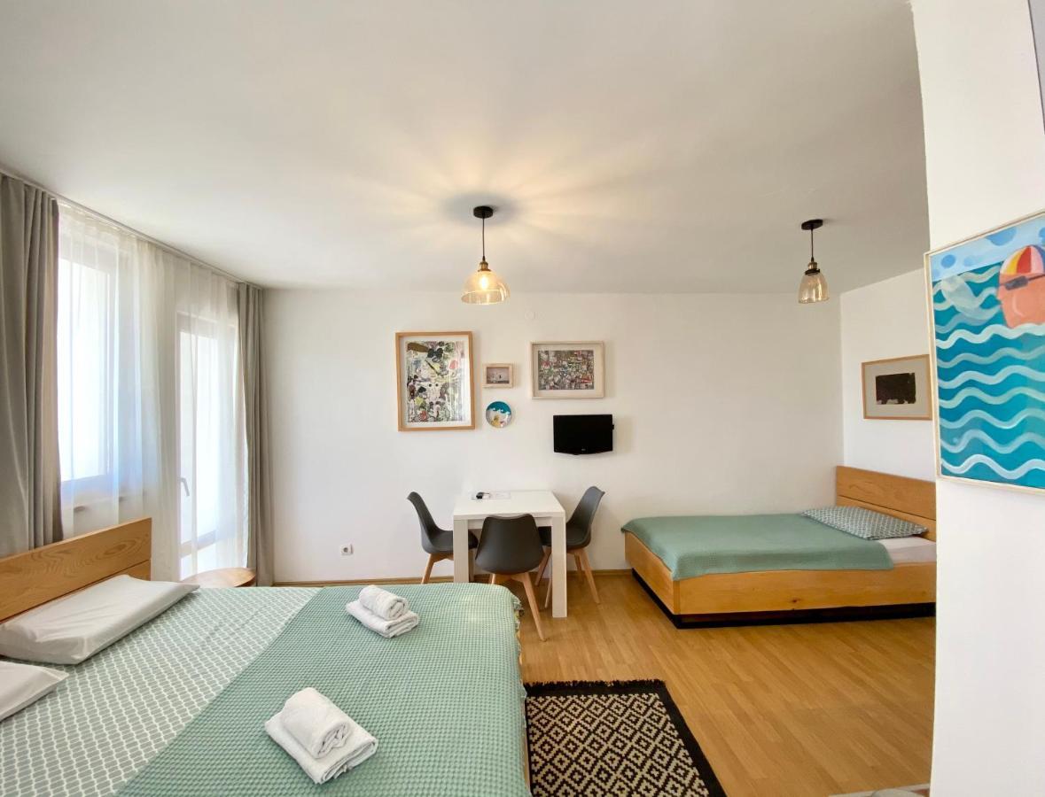Apartments Rux De Luxe Bar Luaran gambar