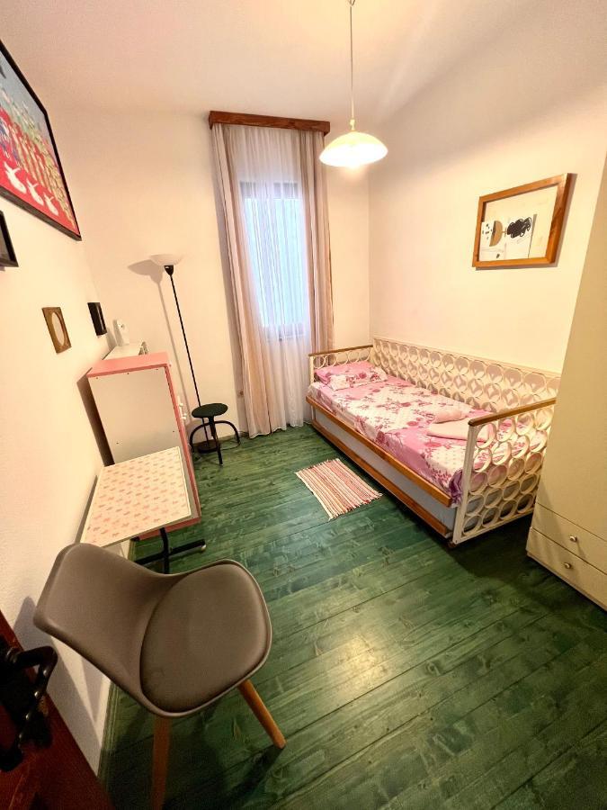 Apartments Rux De Luxe Bar Luaran gambar