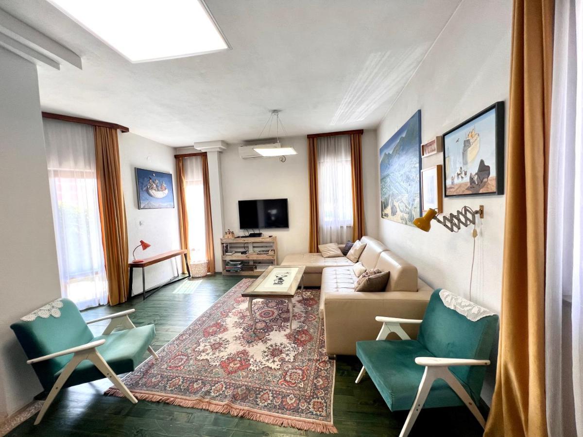 Apartments Rux De Luxe Bar Luaran gambar