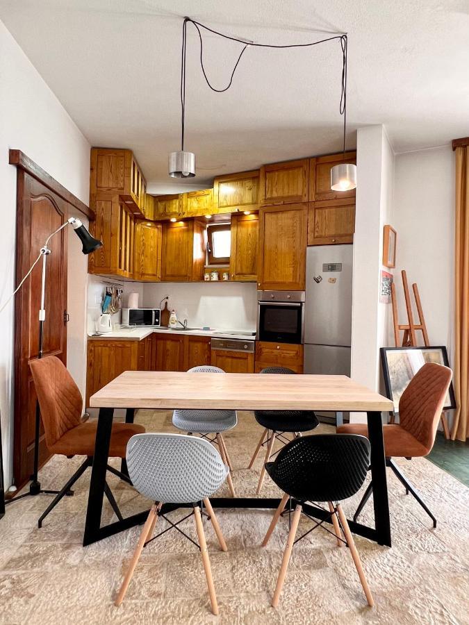 Apartments Rux De Luxe Bar Luaran gambar