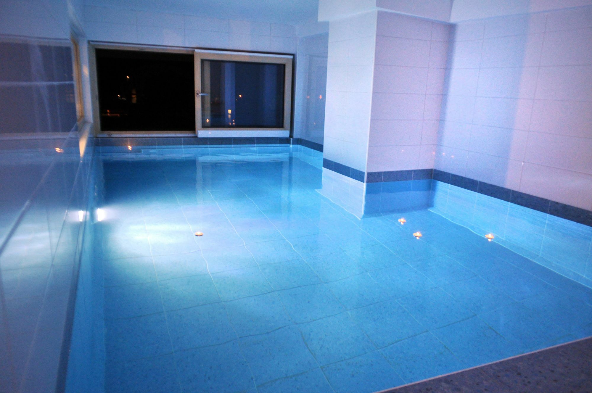 Apartments Rux De Luxe Bar Luaran gambar